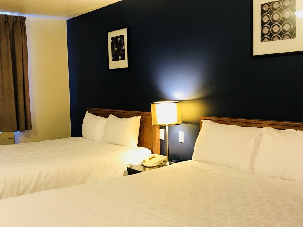 Empire Inn & Suites Penhold Dış mekan fotoğraf