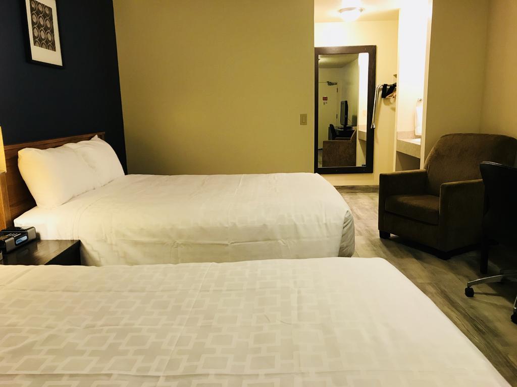 Empire Inn & Suites Penhold Dış mekan fotoğraf