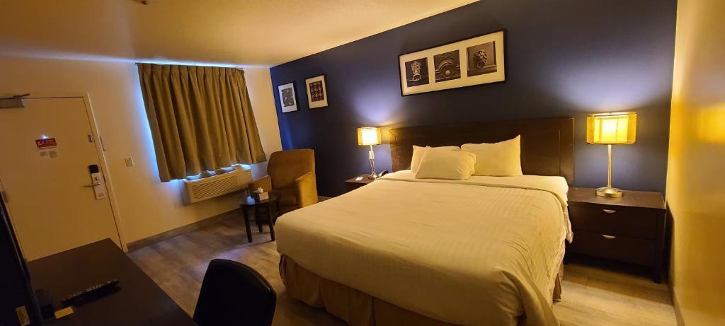 Empire Inn & Suites Penhold Dış mekan fotoğraf