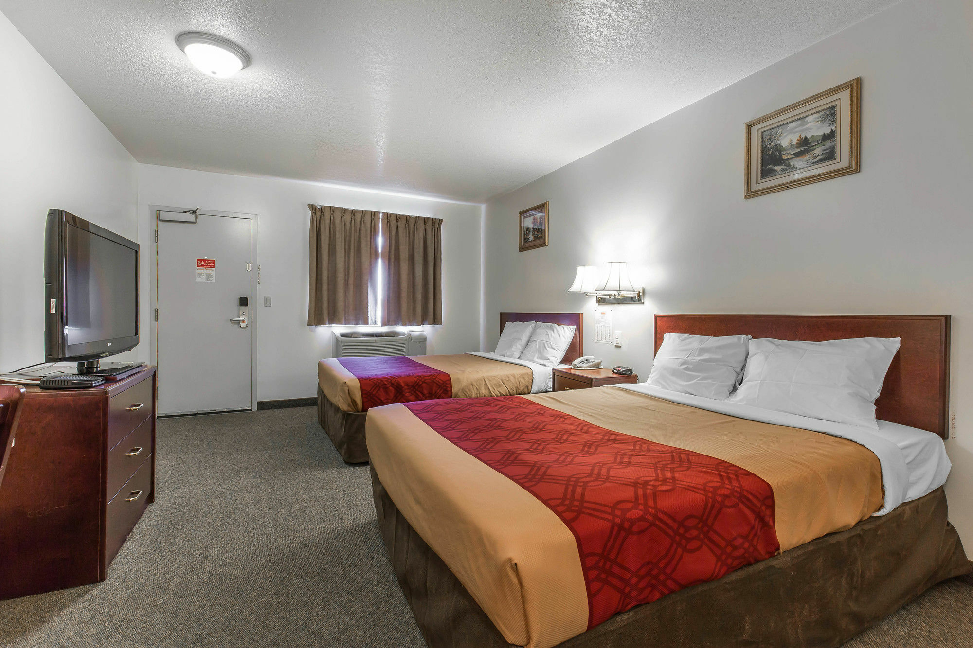 Empire Inn & Suites Penhold Dış mekan fotoğraf